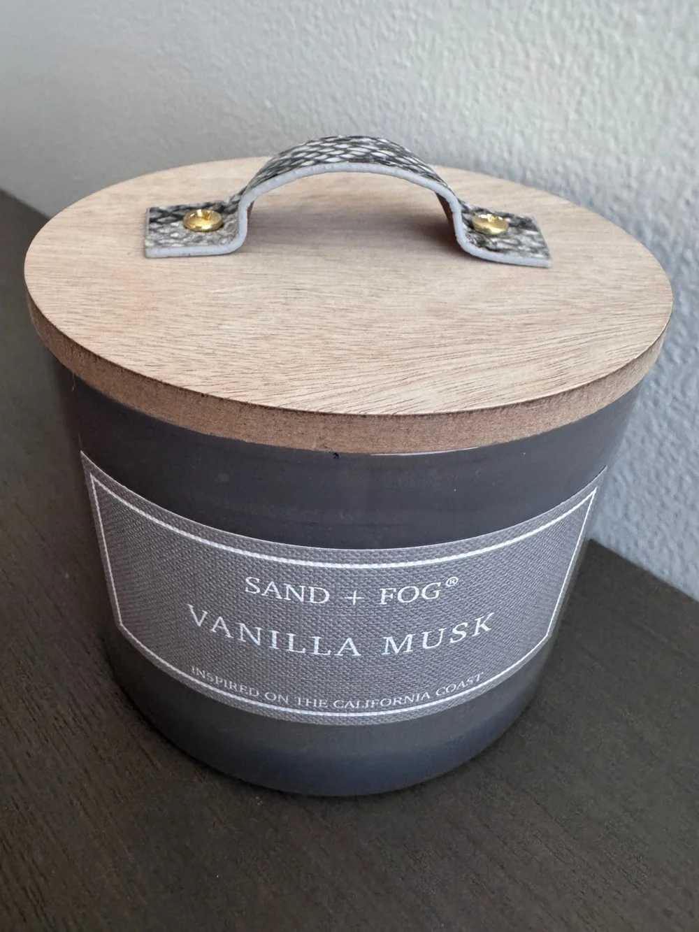 Sand + Fog Vanilla Musk Candle - 12 oz